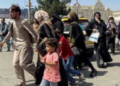 اخراج بیش از ٤٠٠ هزار افغانستانی از ایران