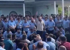 دومین روز تجمع اعتراضی کارگران “گروه ملی صنعتی فولاد ایران”